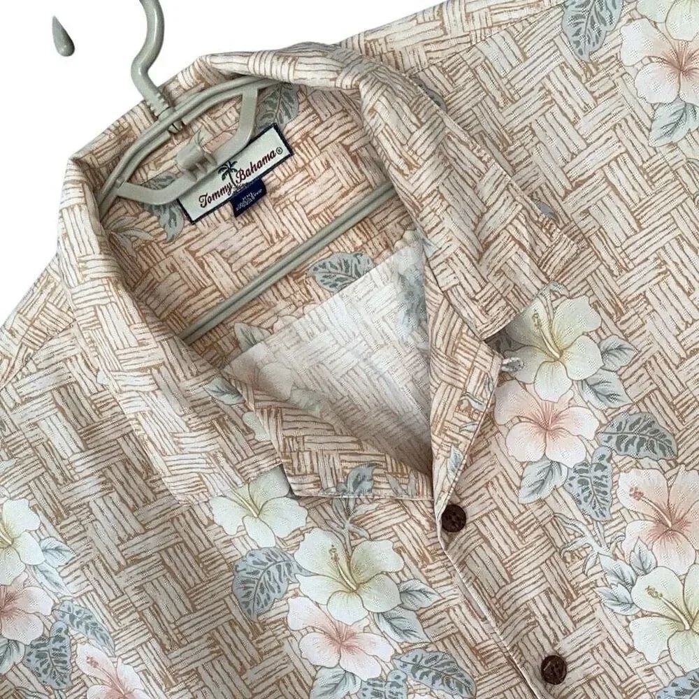 Tommy Bahama 100% Silk Short Sleeve Hawaiian Hibiscus Aloha Shirt Men’s XXL